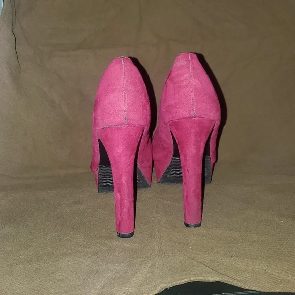 Pink Suede Stiletto Heels - Picture 3 of 3
